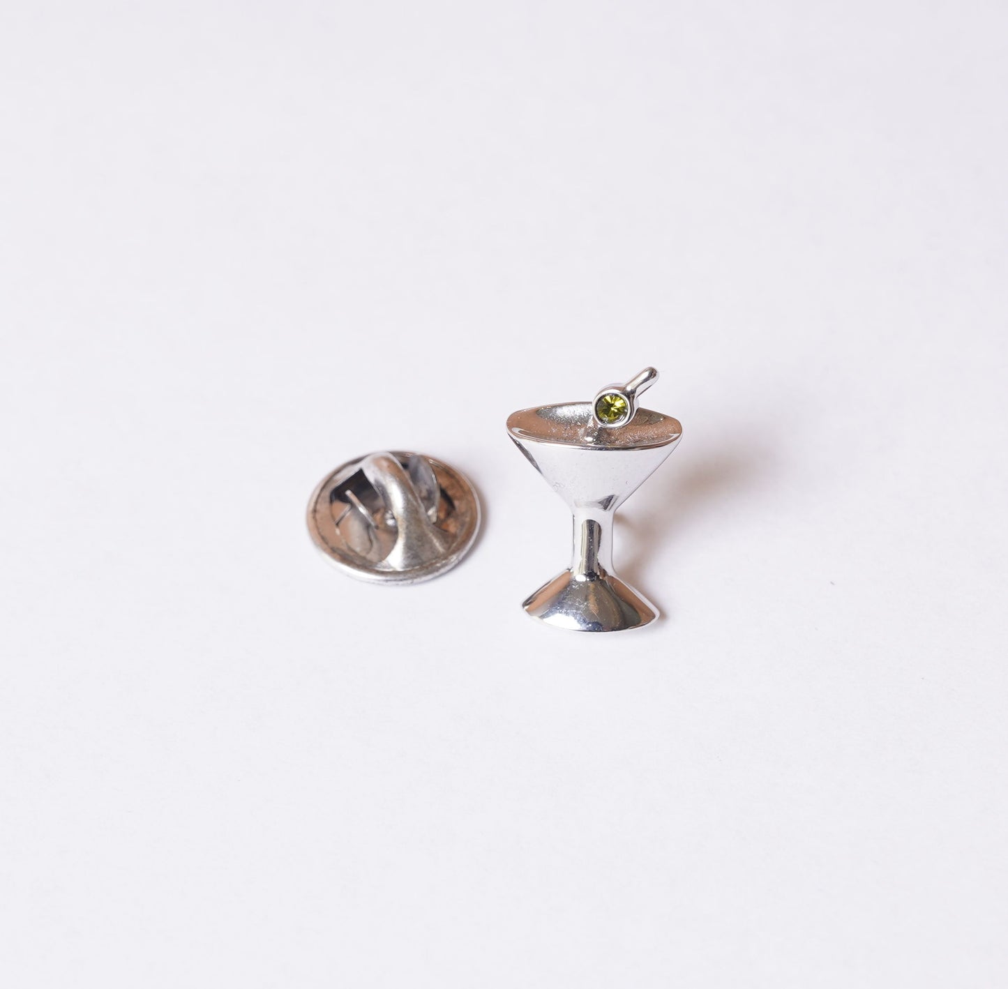 elizabeth parker / カクテルピンバッジ
